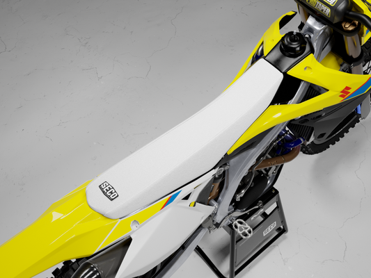 Suzuki Seat Cover Builder