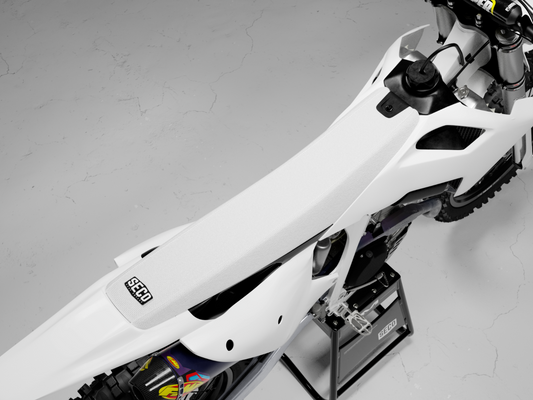 Husqvarna Seat Cover Builder